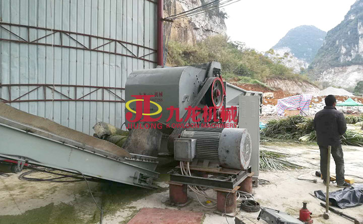 大型秸稈粉碎機(jī)